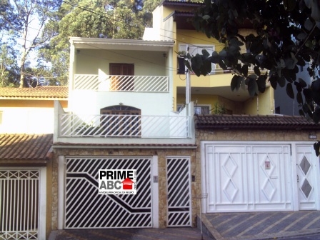 Sobrado - Jd. Palermo - 3 dorms (1 suite)