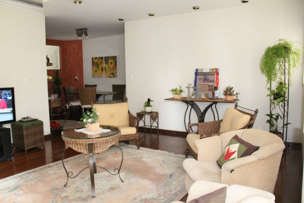 Apartamento - Bairro Jardim - 