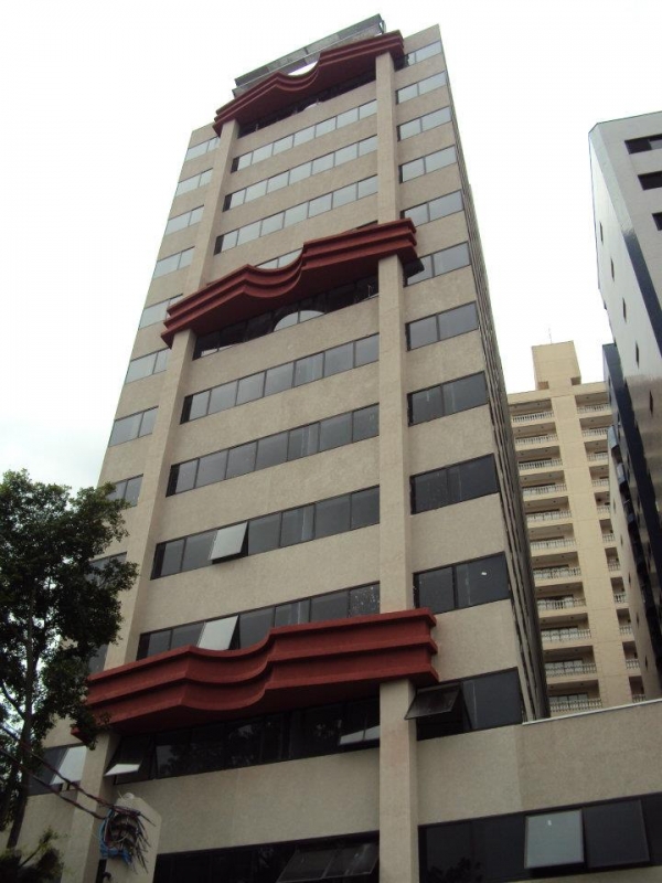 Sala Comercial - Centro SCS - Edifício Novo e Sofisticado.