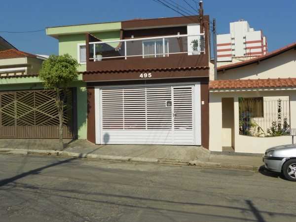 Sobrado - Jd. do Pilar - Travessa Pereira Barreto. 