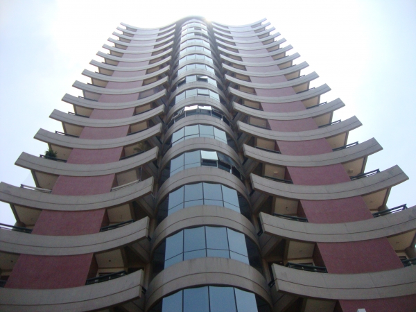 Apartamento - Jd. Bela Vista - Lindo e Excelente Localização 