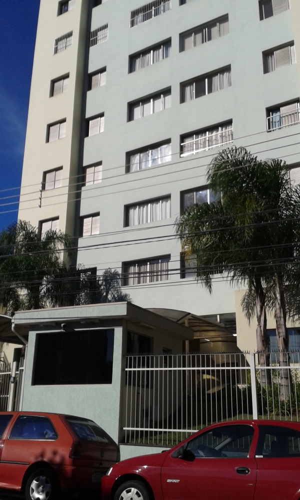 Apartamento - Baeta Neves - Apartamento com condomínio.