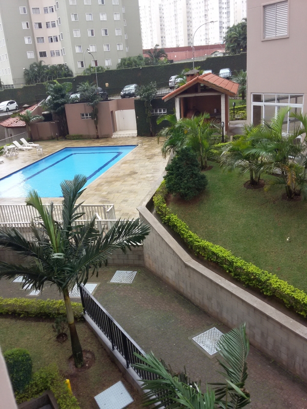 Apartamento - B. Homero Thon - Todo Reformado! Com Condomínio!
