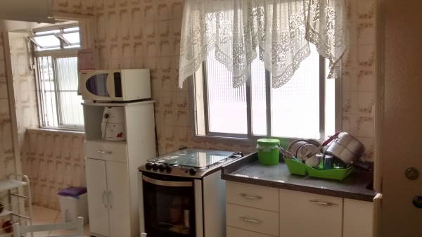 Apartamento - B. São José - 
