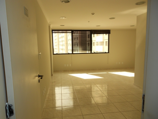 Sala Comercial - Paraíso - S. André - Excelente localização
