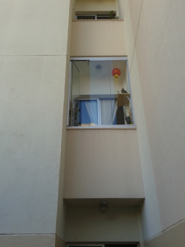 Apartamento - Rua Camargo - Com Condomínio 