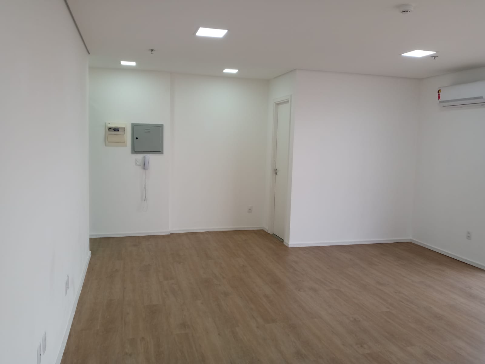 Sala Comercial - Marco Zero Tower SBC  - Sala Comercial Pronta Para Uso !